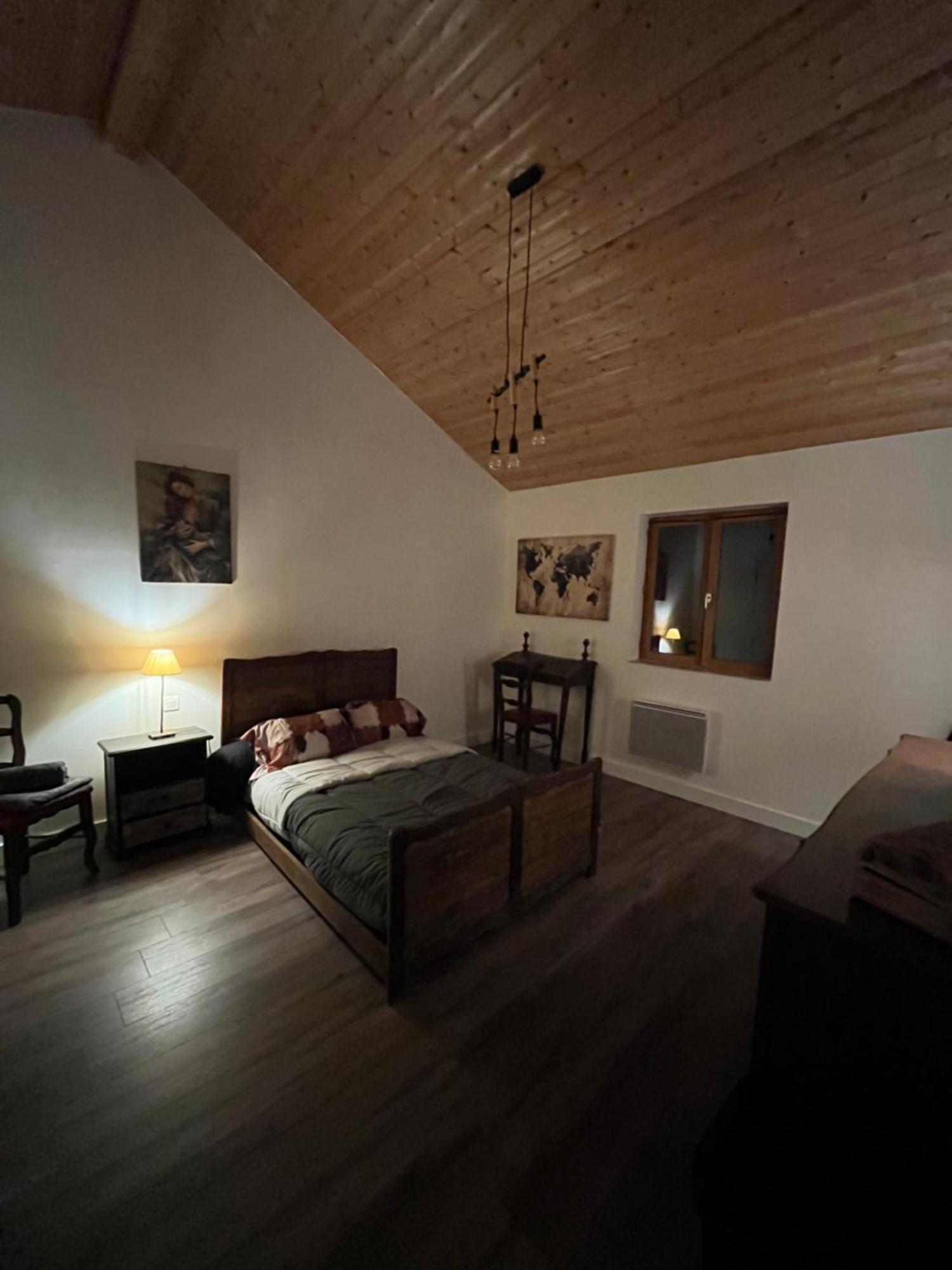 Chez Mamie Villa L'Isle Jourdain Bagian luar foto
