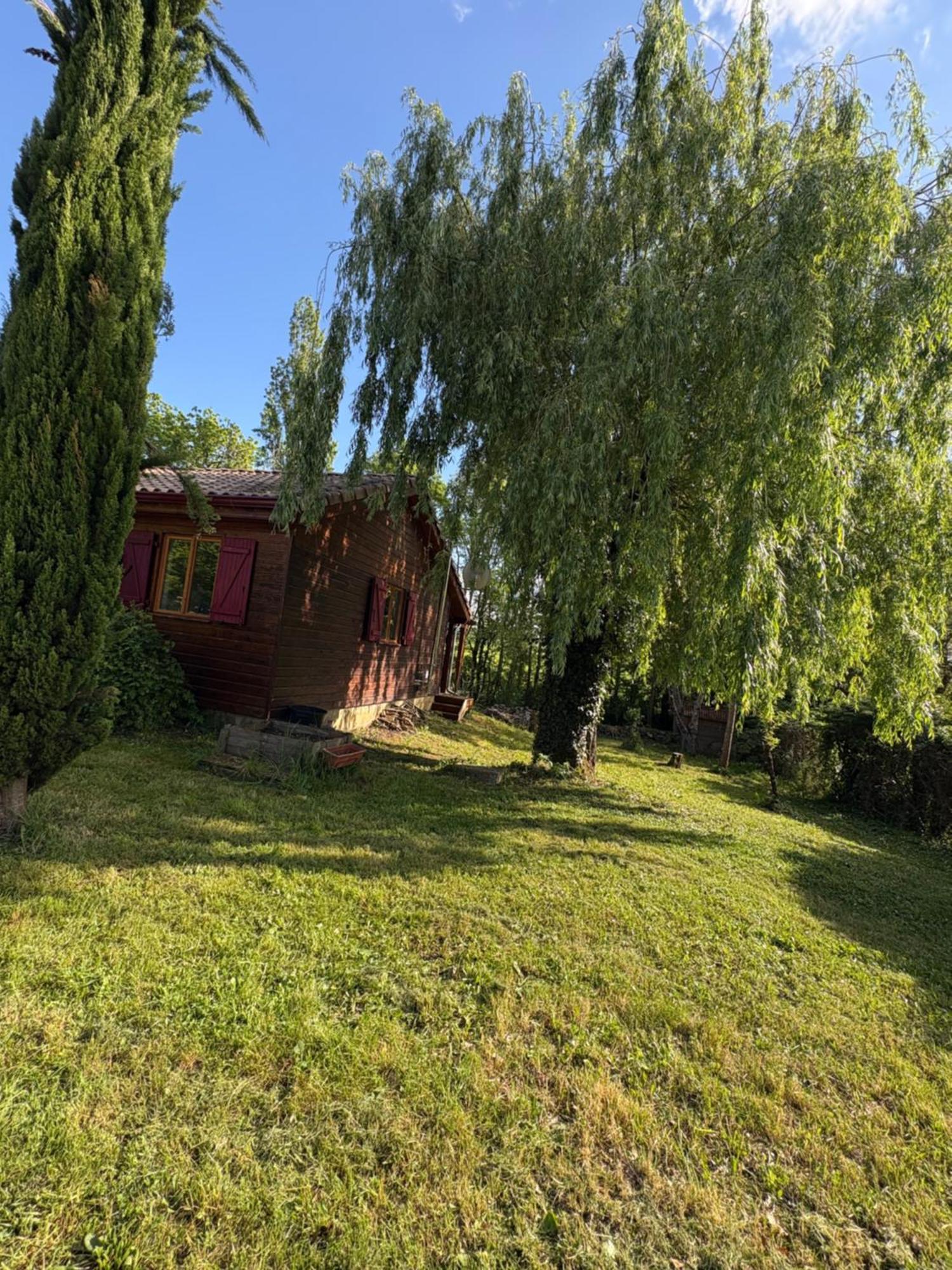 Chez Mamie Villa L'Isle Jourdain Bagian luar foto